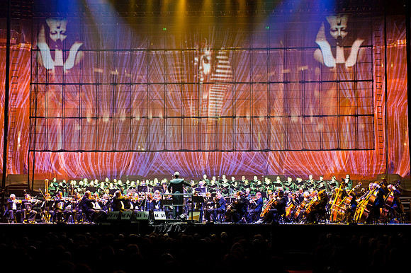 121111_Honda_Center_006