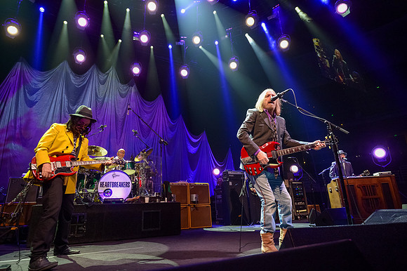 100714_HONDA_CENTER_0162
