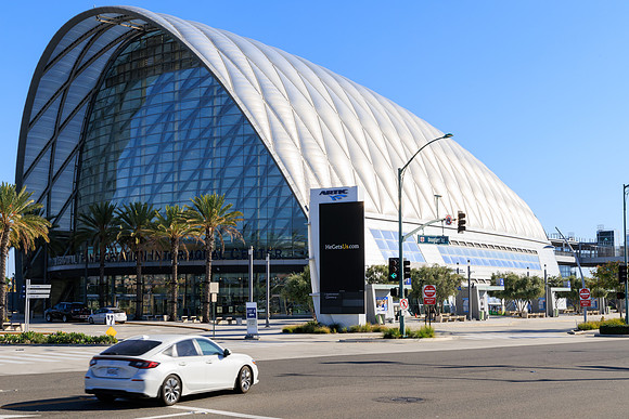 101523_ANAHEIM_DUCKS_0002