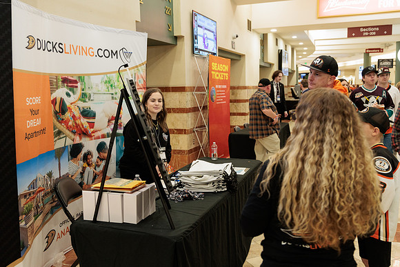 101523_ANAHEIM_DUCKS_0364