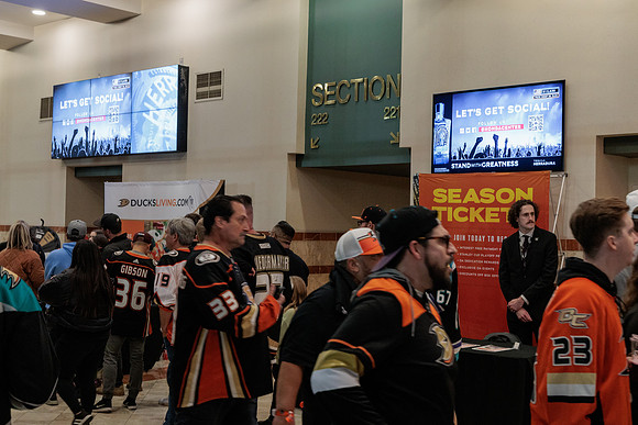 101523_ANAHEIM_DUCKS_0196
