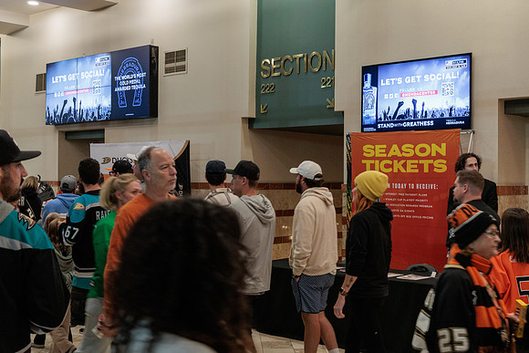 101523_ANAHEIM_DUCKS_0197