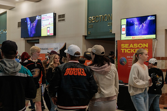 101523_ANAHEIM_DUCKS_0211