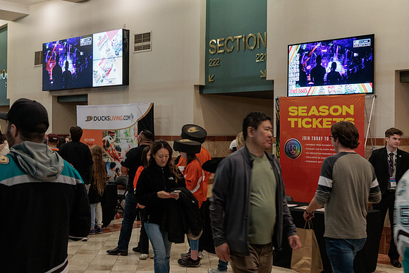 101523_ANAHEIM_DUCKS_0213
