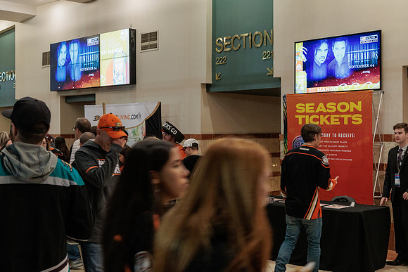 101523_ANAHEIM_DUCKS_0217