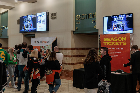 101523_ANAHEIM_DUCKS_0221