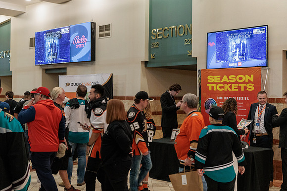 101523_ANAHEIM_DUCKS_0225