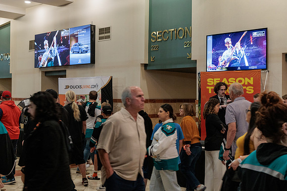 101523_ANAHEIM_DUCKS_0229