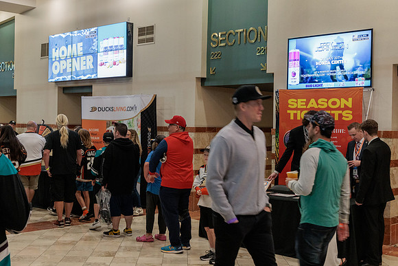 101523_ANAHEIM_DUCKS_0233