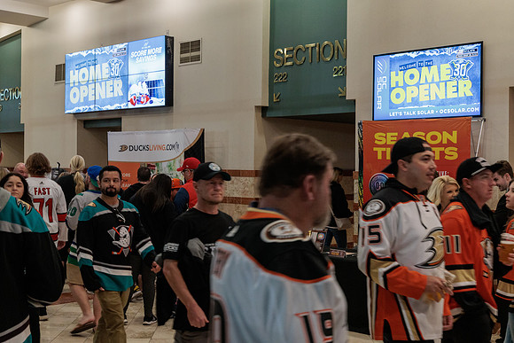 101523_ANAHEIM_DUCKS_0237