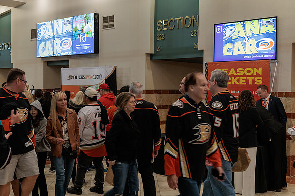 101523_ANAHEIM_DUCKS_0239