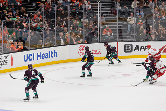 101523_ANAHEIM_DUCKS_0545