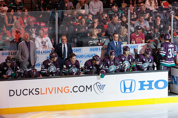 101523_ANAHEIM_DUCKS_0516