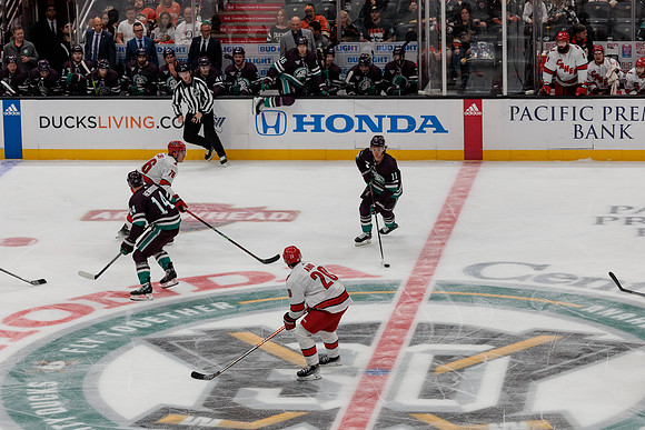 101523_ANAHEIM_DUCKS_0573