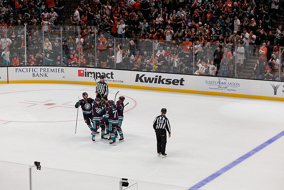 101523_ANAHEIM_DUCKS_0614