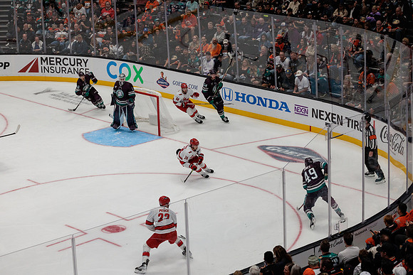 101523_ANAHEIM_DUCKS_0642