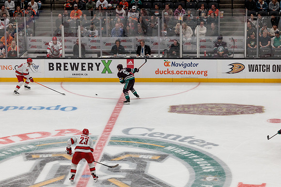101523_ANAHEIM_DUCKS_0683