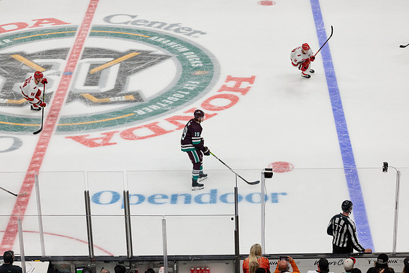 101523_ANAHEIM_DUCKS_0711