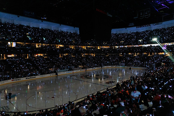 101523_ANAHEIM_DUCKS_0100