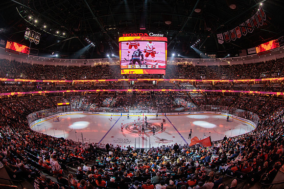 101523_ANAHEIM_DUCKS_0754