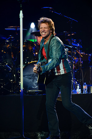 100913_HONDA_CENTER_0095