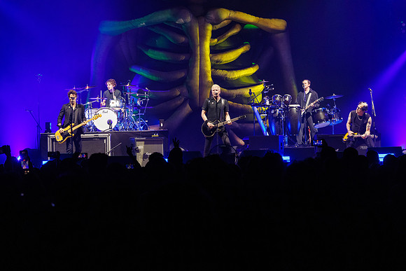 060124_HONDA_CENTER_0207