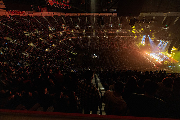 060124_HONDA_CENTER_0847