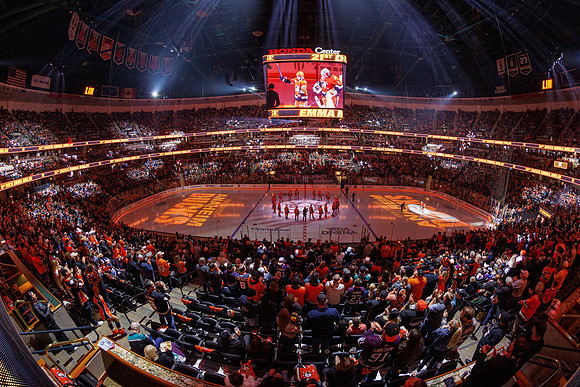 101624_ANAHEIM_DUCKS_0859