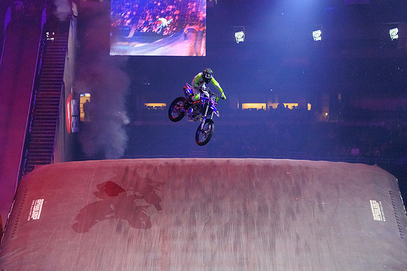 102823_HONDA_CENTER_0015