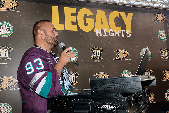 111223_ANAHEIM_DUCKS_0045