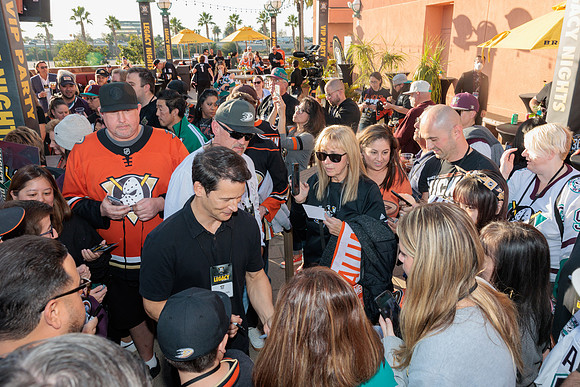 111223_ANAHEIM_DUCKS_0047