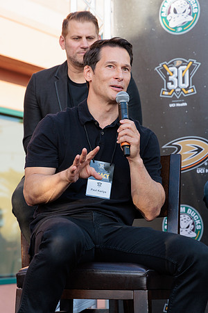 111223_ANAHEIM_DUCKS_0097
