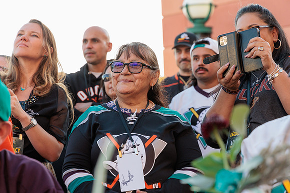 111223_ANAHEIM_DUCKS_0130