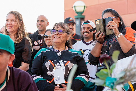 111223_ANAHEIM_DUCKS_0132