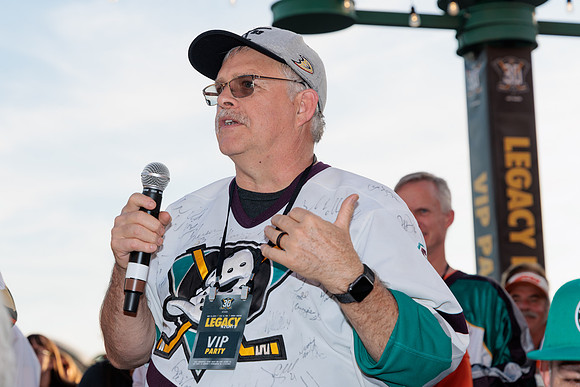 111223_ANAHEIM_DUCKS_0142