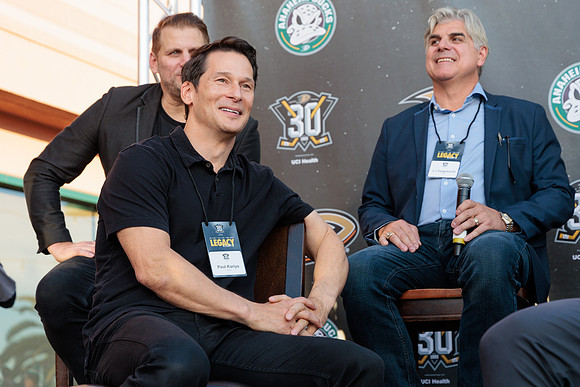 111223_ANAHEIM_DUCKS_0144