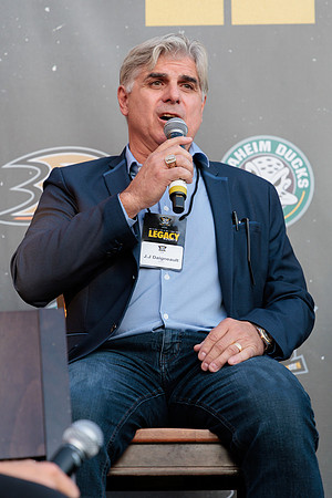 111223_ANAHEIM_DUCKS_0180