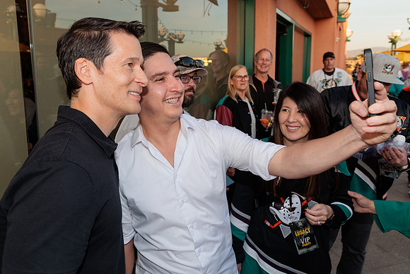 111223_ANAHEIM_DUCKS_0198