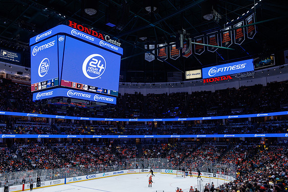 031125_ANAHEIM_DUCKS_1315