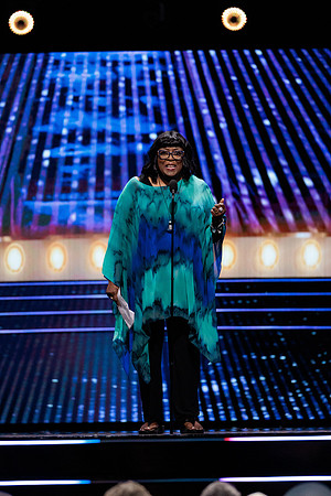 081124_HONDA_CENTER_0165