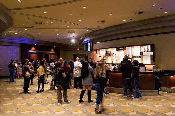 112423_DOLBY_THEATRE_0030