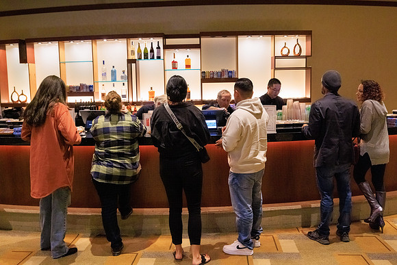 112423_DOLBY_THEATRE_0040