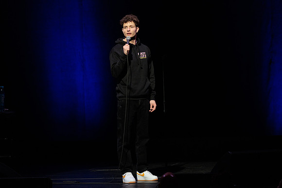 112423_DOLBY_THEATRE_0085