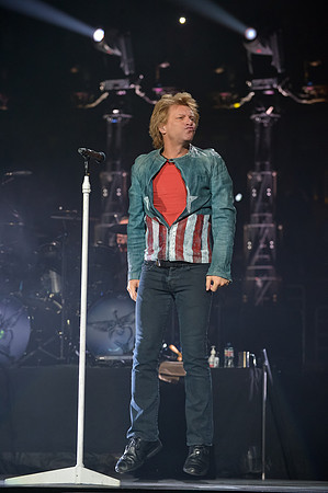 100913_HONDA_CENTER_0090