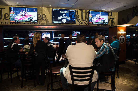 022313_HONDA_CENTER_0008