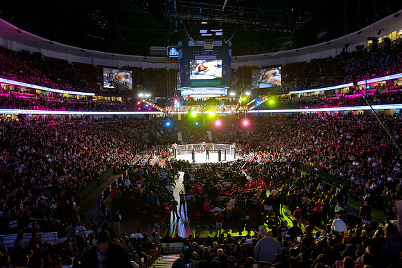 111211_HONDA_CENTER_0112