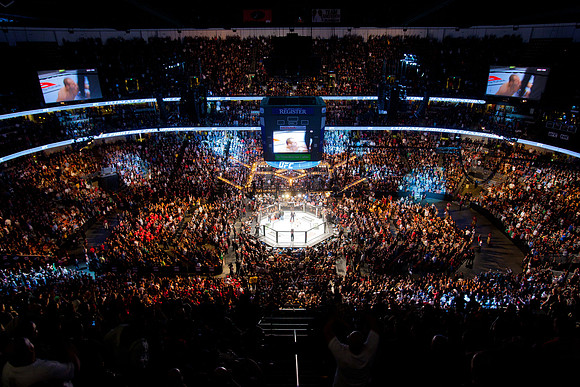 111211_HONDA_CENTER_0186