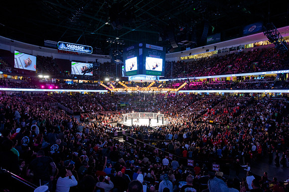 111211_HONDA_CENTER_0131