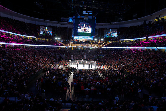 111211_HONDA_CENTER_0098
