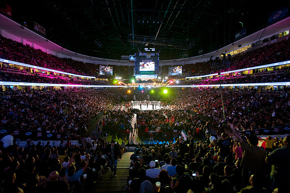 111211_HONDA_CENTER_0106